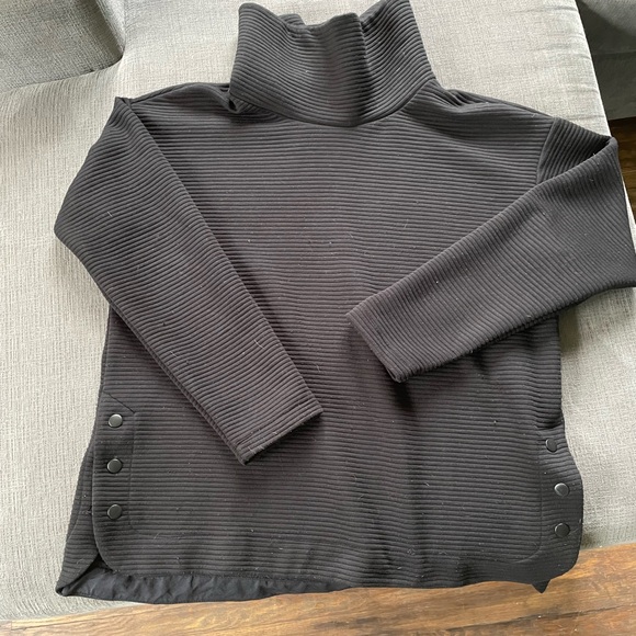 Joe Fresh Active Turtleneck Sweater - Picture 1 of 2